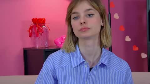 Merlin online show from March 26, 6:35 pm