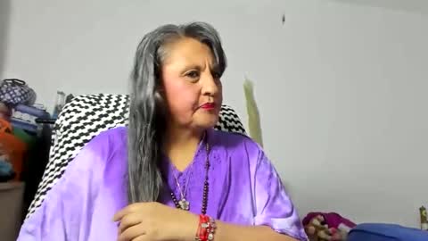 Snapshot of merlyna_goldens chatting on May 29, 4:43 am My next birthday is December 11th. online show from May 29, 4:43 am
