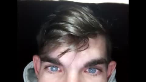 Snapshot of merrdaddyy chatting on October 18, 8:26 am merrdaddyy online show from October 18, 8:26 am