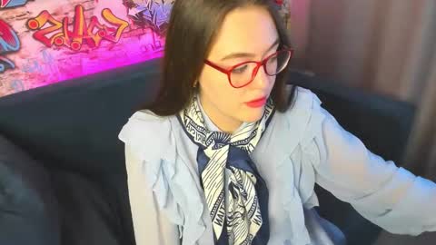 Mersedes online show from November 12, 9:10 am