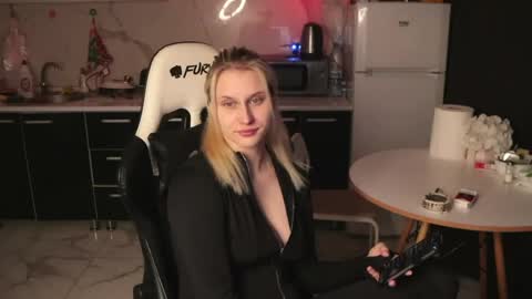 Merty online show from April 11, 9:41 pm