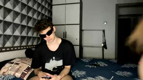 Johnny and Hailey online show from April 13, 10:15 pm