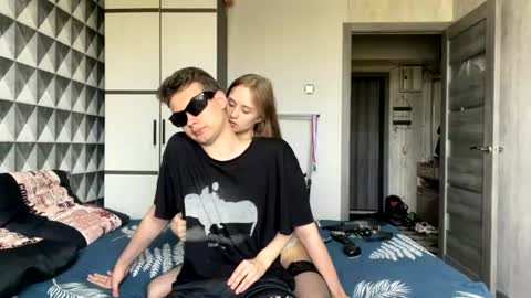 Johnny and Hailey online show from June 10, 6:45 am