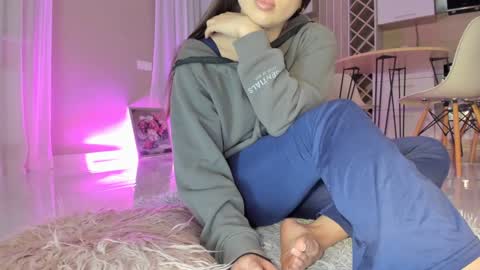 meryfoxxx online show from March 2, 5:42 pm