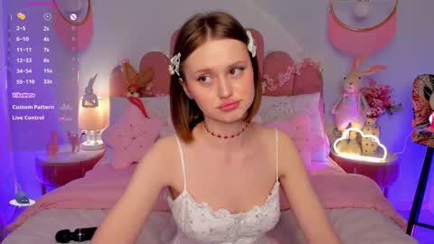 Anna online show from March 27, 8:26 am