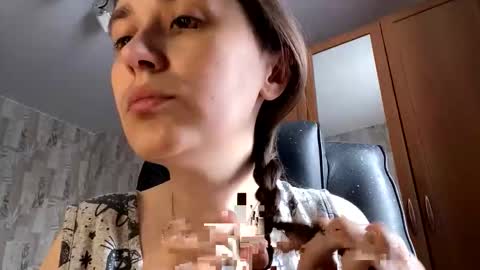 Snapshot of mesmerizing_hypn0_goddess chatting on April 22, 9:11 am Jessica online show from April 22, 9:11 am