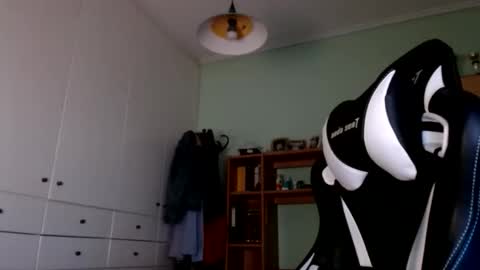 FunnyTimeHere online show from January 5, 6:33 pm