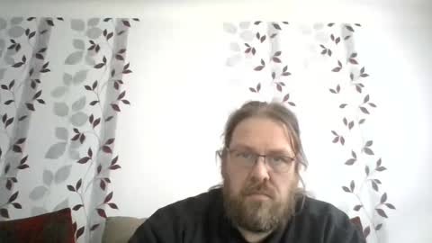 Snapshot of metallbuddy chatting on October 19, 10:05 am ask me online show from October 19, 10:05 am