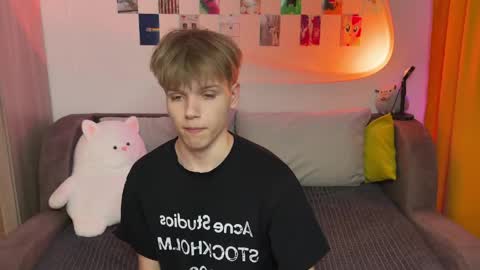 Arthur online show from June 2, 8:55 pm