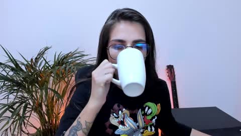 Snapshot of meurief chatting on January 28, 8:14 am Meurif online show from January 28, 8:14 am