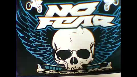 Snapshot of mexianthehawk chatting on February 9, 3:32 am mexianthehawk online show from February 9, 3:32 am