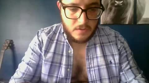 Snapshot of mexican19876 chatting on May 5, 8:17 pm mexican19876 online show from May 5, 8:17 pm