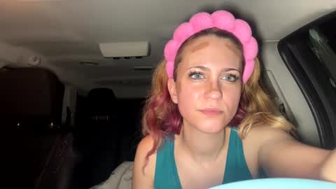 mezzy69 online show from February 4, 9:28 am