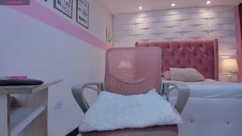 melissa online show from October 11, 10:03 am