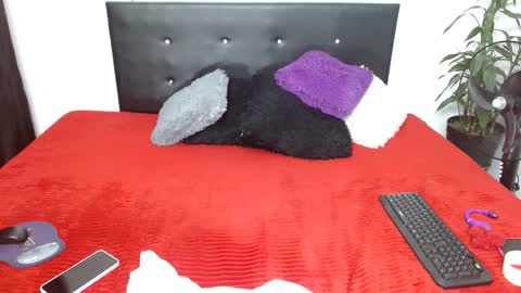 mhia1972 online show from February 27, 5:04 pm