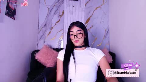 Mhia Kate online show from June 2, 11:45 am