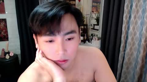 Snapshot of mhikael chatting on September 25, 10:13 pm Mhikael online show from September 25, 10:13 pm