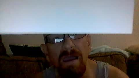 mhitch924 online show from June 18, 1:28 am