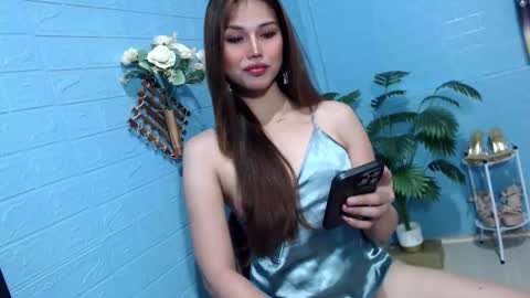 Cretchie  For You online show from April 16, 12:11 am