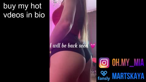 Snapshot of mia4sin chatting on October 20, 9:43 am Mia Martskaya online show from October 20, 9:43 am