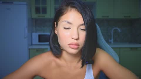 Snapshot of mia___lunaa chatting on September 23, 7:50 pm Mia online show from September 23, 7:50 pm