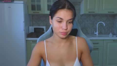 Snapshot of mia___lunaa chatting on October 7, 3:47 am Mia online show from October 7, 3:47 am