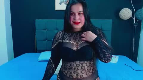 C A L L  M E  M I A  online show from September 17, 3:19 am