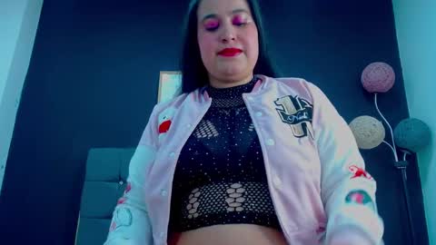 C A L L  M E  M I A  online show from September 29, 9:30 pm