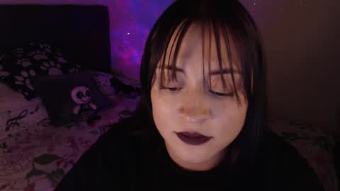 mia online show from January 25, 4:02 am