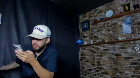 Mia and vincentt model indepent online show from October 29, 4:26 am