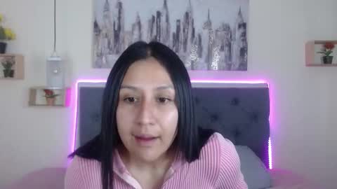 M I A  A Y R A online show from November 2, 3:14 pm