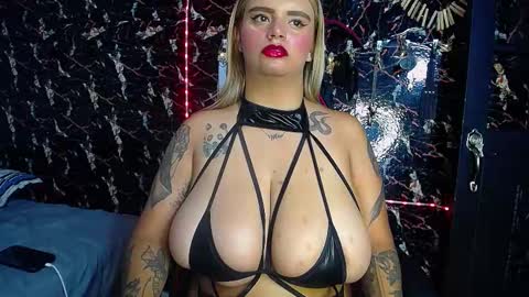 mia Independent model Thanks to everyone for your support online show from November 6, 8:21 pm