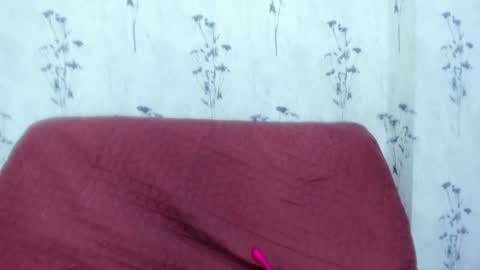 Mia  online show from January 28, 3:04 pm