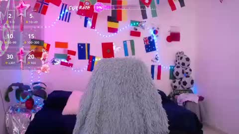 mia_cute_girl online show from June 25, 12:09 pm
