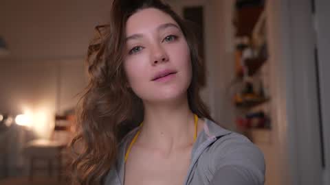 Snapshot of mia_dynasty chatting on October 22, 4:29 pm Mia online show from October 22, 4:29 pm