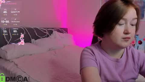 Mia online show from October 19, 2:34 am