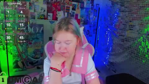 Mia online show from February 5, 2:16 am