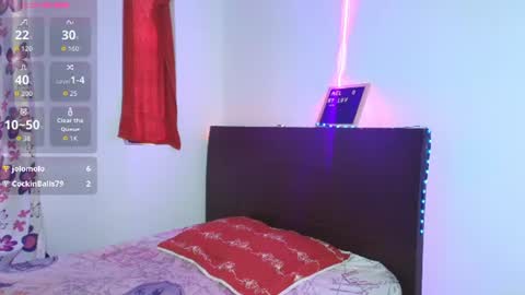 Snapshot of mia_fernand chatting on July 1, 5:45 pm mia_fernand online show from July 1, 5:45 pm