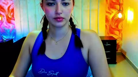 Snapshot of mia_ferrer18 chatting on June 22, 12:57 pm mia_ferrer18 online show from June 22, 12:57 pm