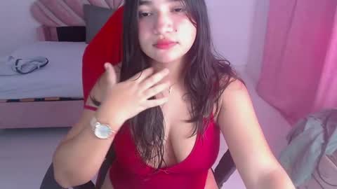 mia online show from January 12, 5:40 pm