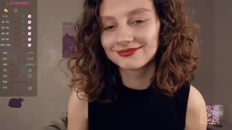 Mia  online show from September 18, 2:19 pm