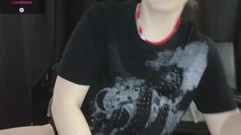 Golden ones online show from March 22, 5:16 pm