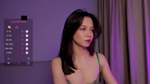 Mia online show from October 26, 4:13 pm