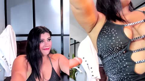 Snapshot of mia_hotwife chatting on January 16, 1:58 pm Mia.... Nice to meet you  thumb up me please its important online show from January 16, 1:58 pm