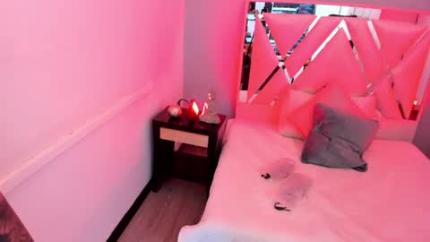 Val  online show from June 27, 3:22 am