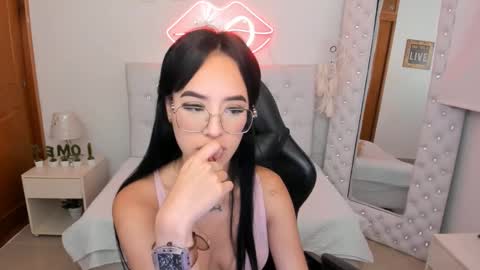    online show from January 14, 2:11 pm