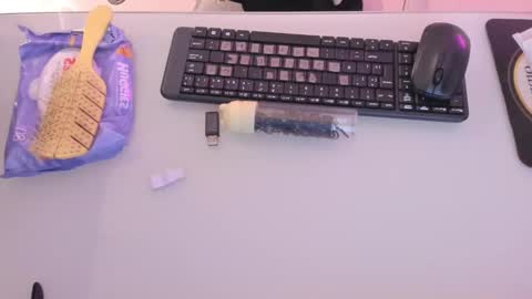    online show from October 16, 12:06 pm