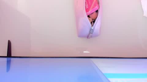    online show from November 8, 12:05 pm