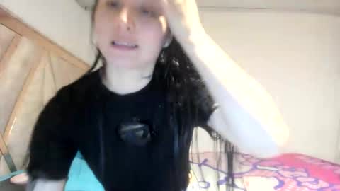 mia kaneee online show from December 17, 2:39 am