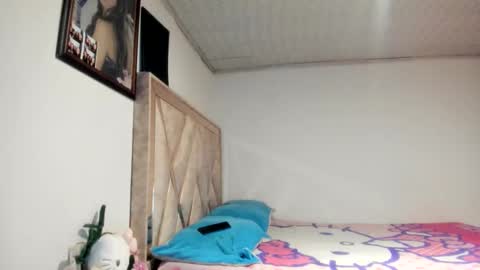 mia kaneee online show from January 9, 10:22 pm